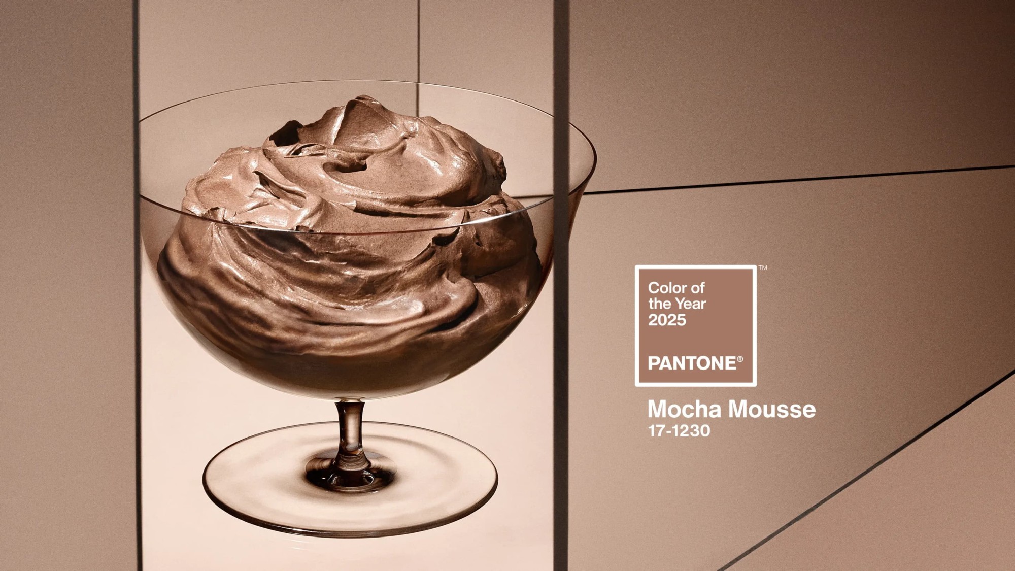 PANTONE GỌI MÀU CỦA NĂM 2025 LÀ MOCHA MOUSSE